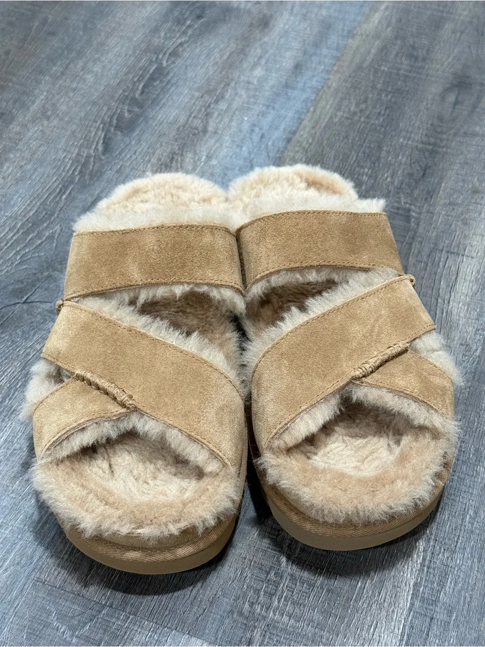 UGG classic fast brand